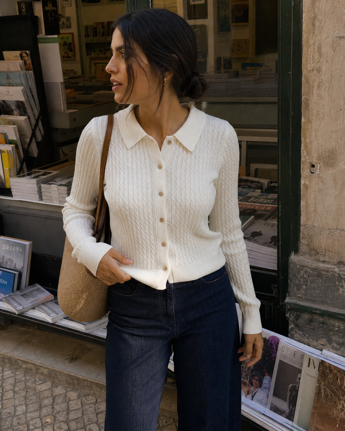 Cardigan tricot listrado com gola
