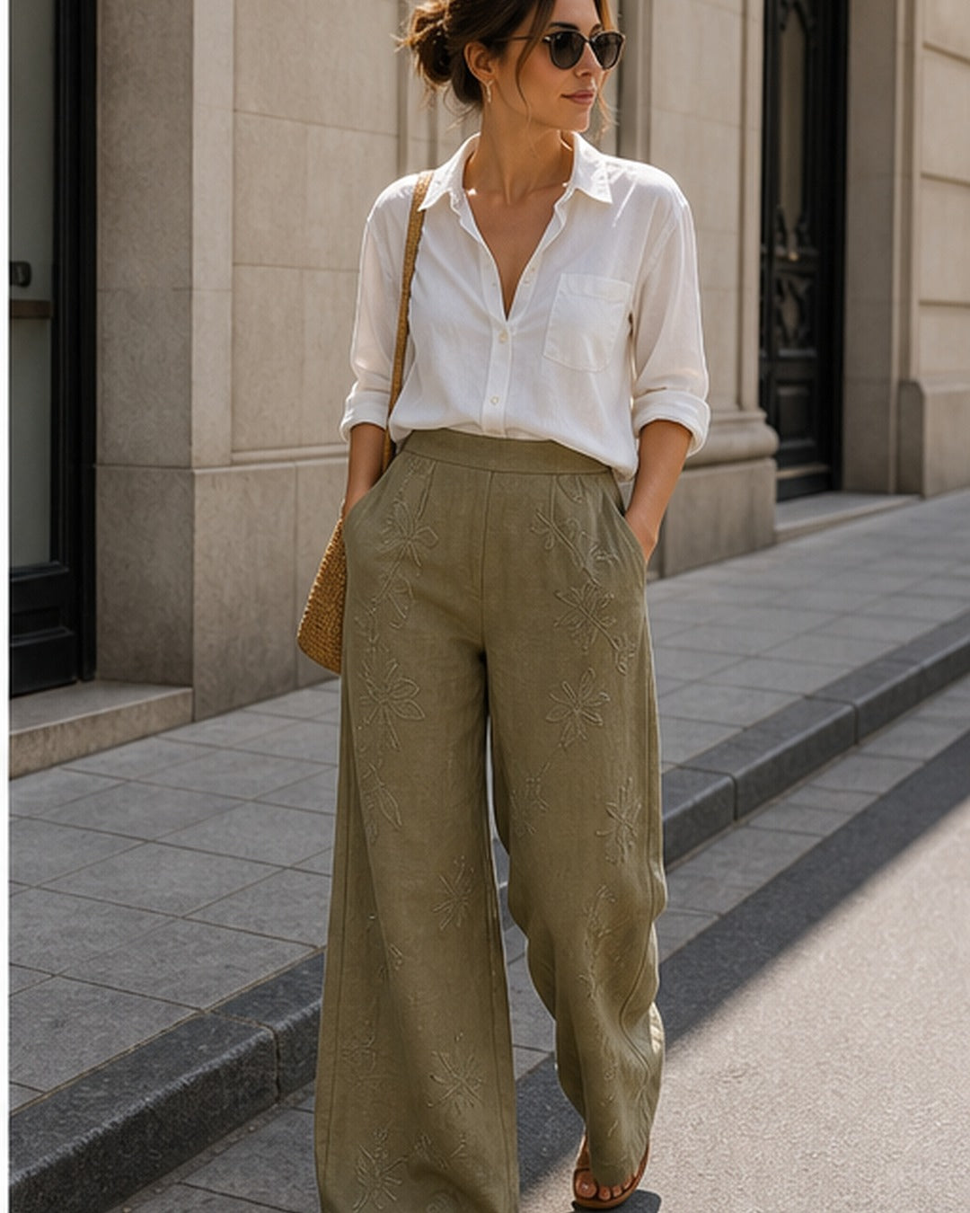 Calca linho bordada wide leg - editorial com modelo 2