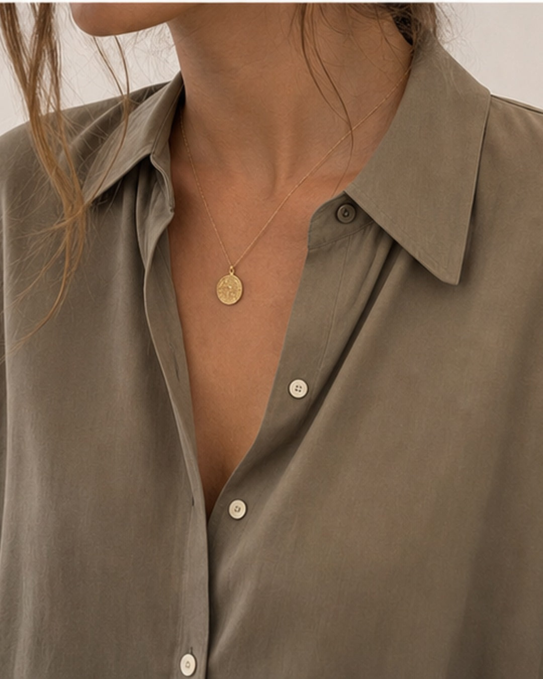 Camisa fluida manga longa - editorial com modelo 3