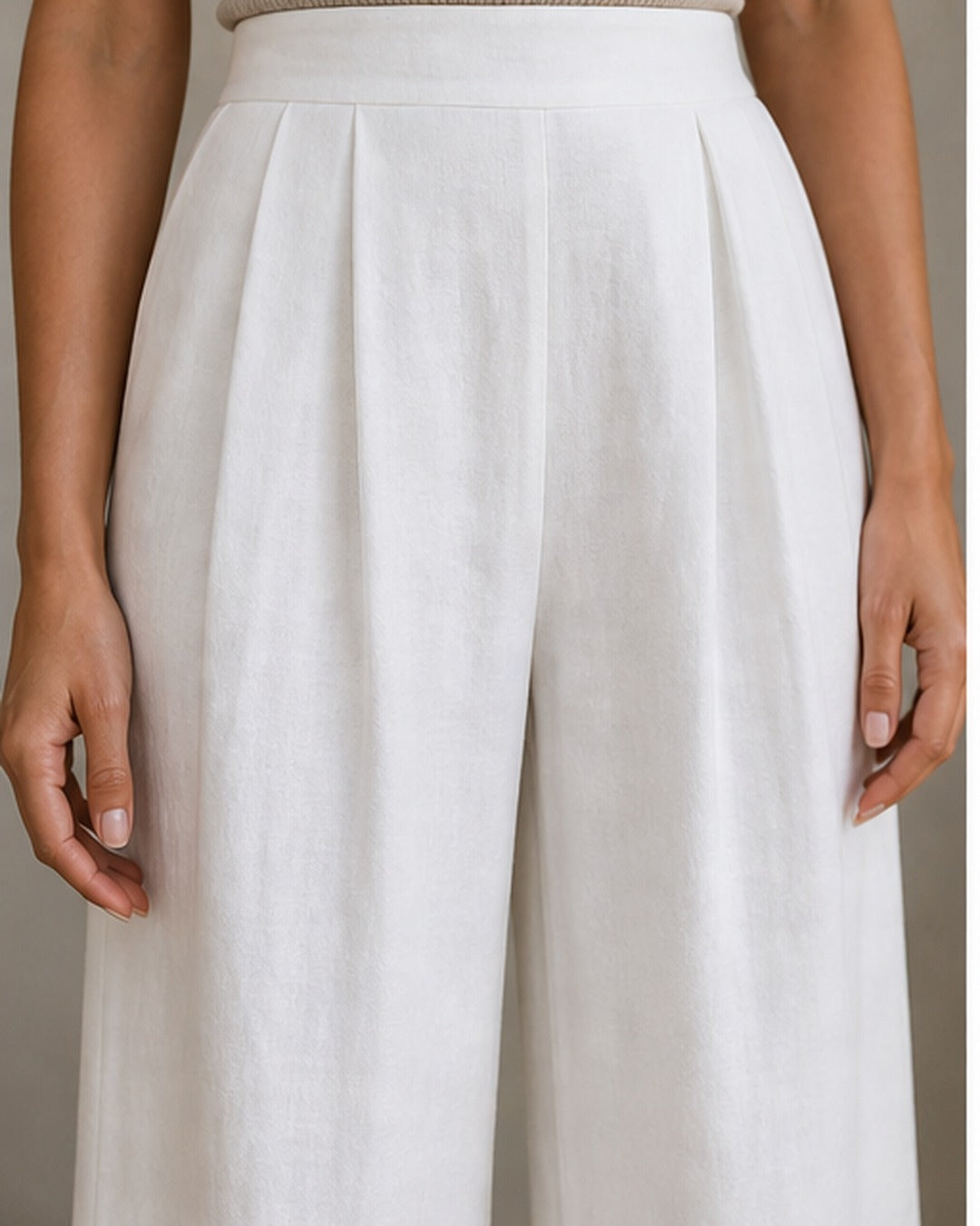 Calca pantalona branca com pregas - editorial com modelo 3